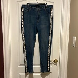 Denim 24/7 pearl sided jeans